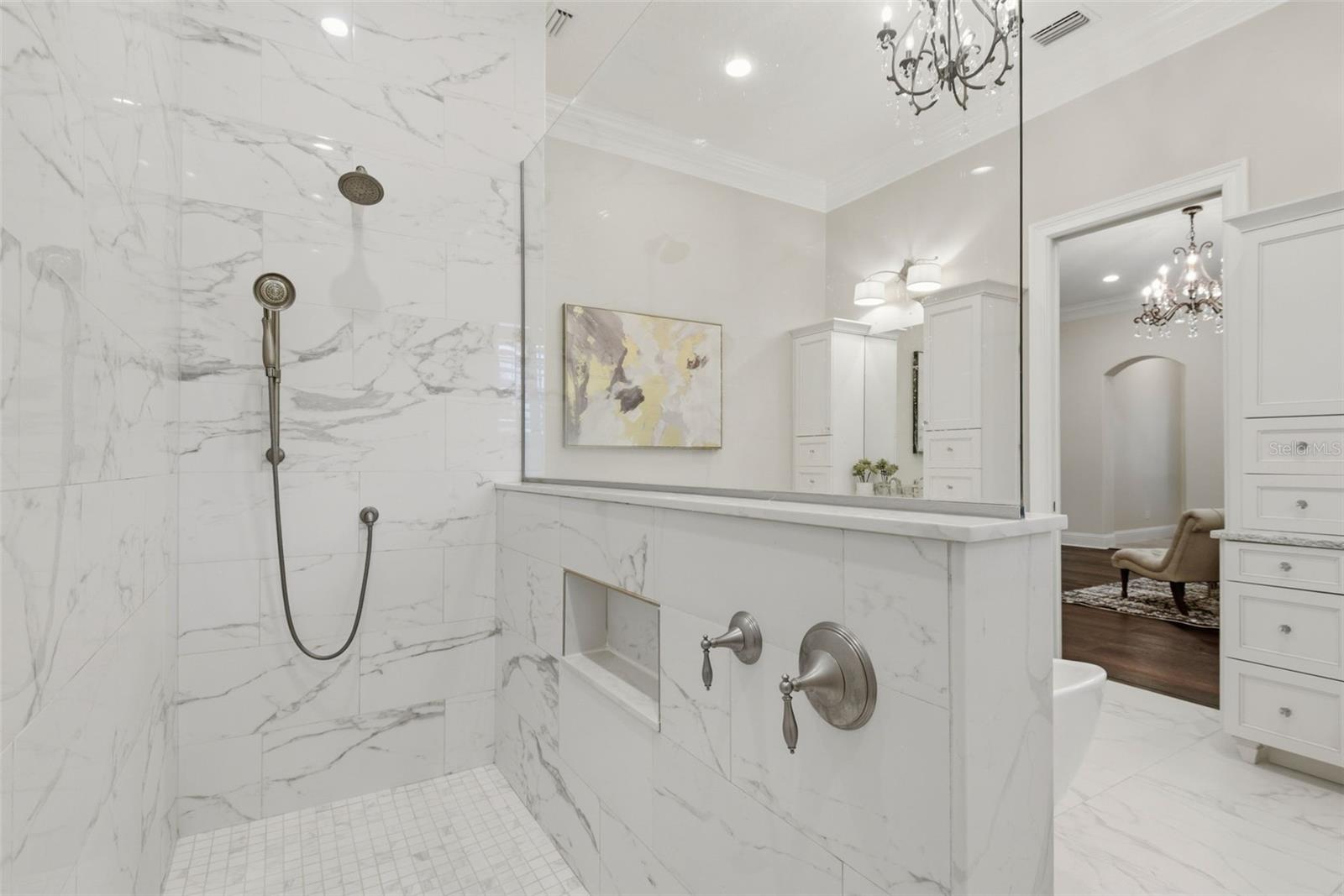 KEENES POINTE - Residential