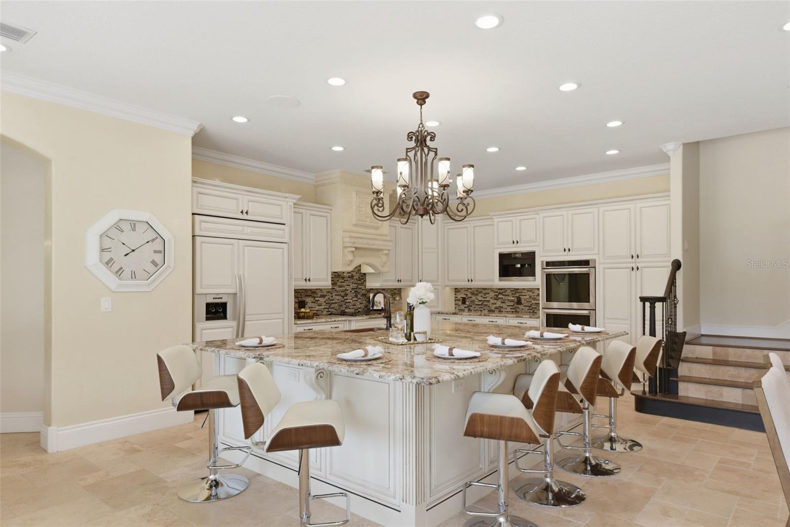 KEENES POINTE - Residential