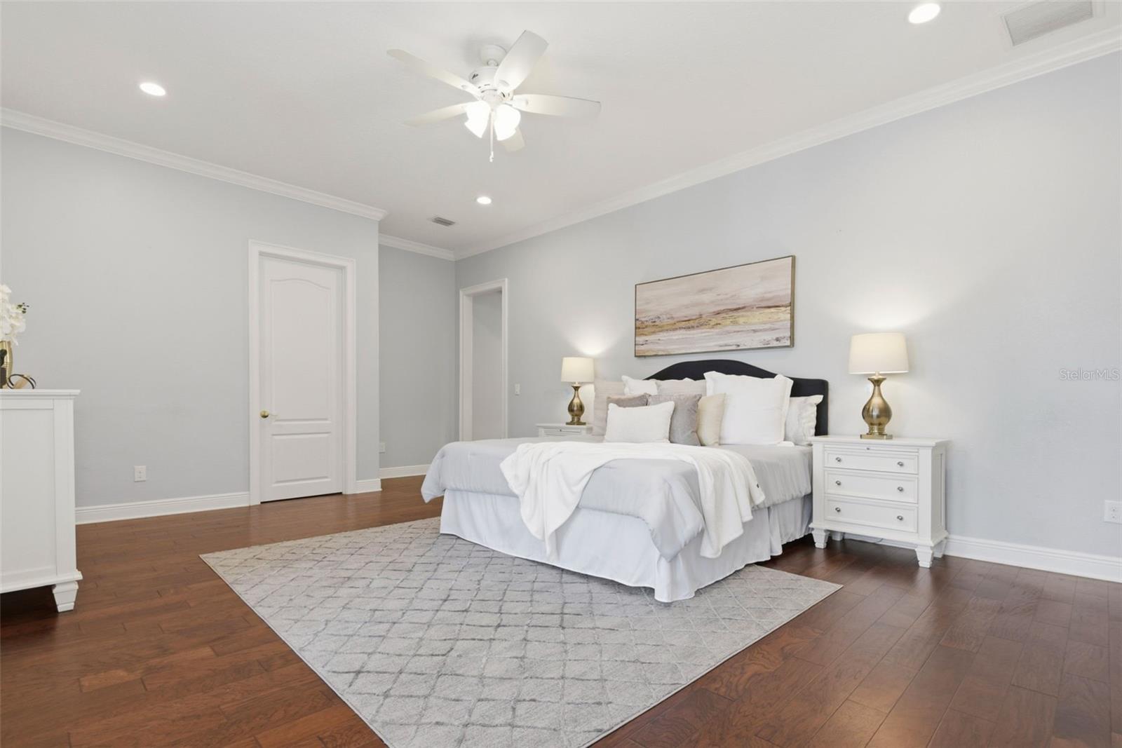 KEENES POINTE - Residential