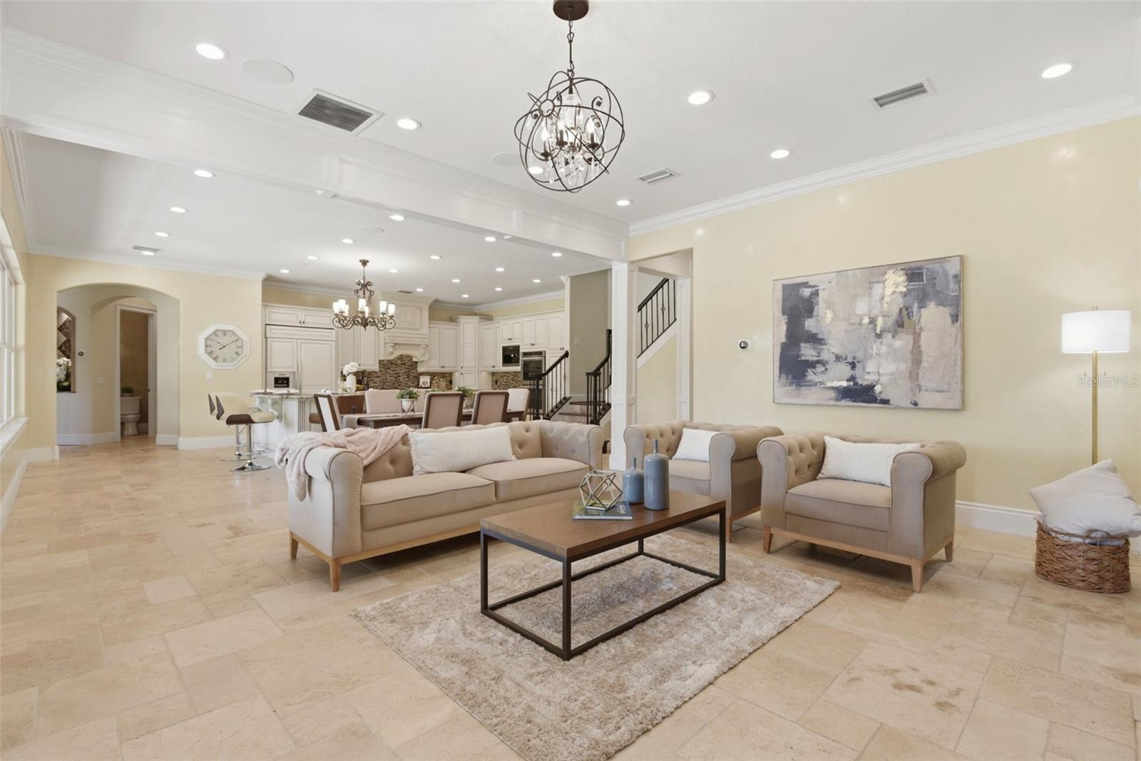 KEENES POINTE - Residential