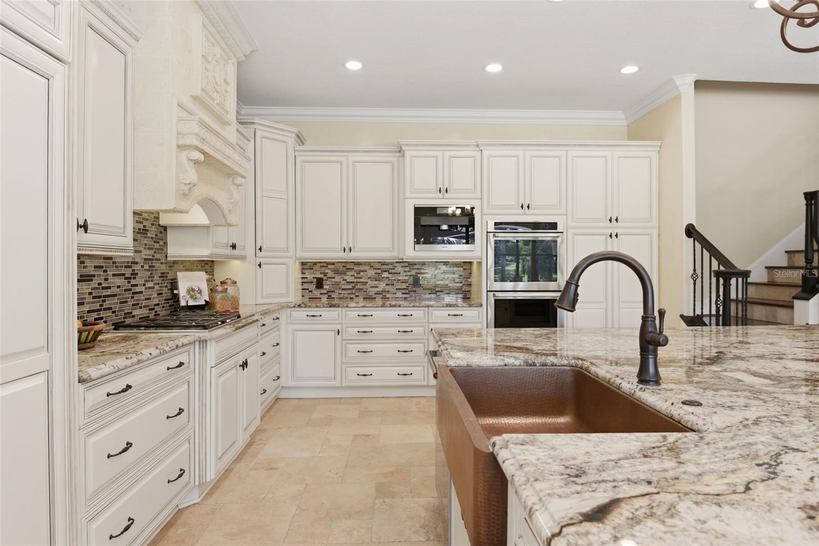 KEENES POINTE - Residential