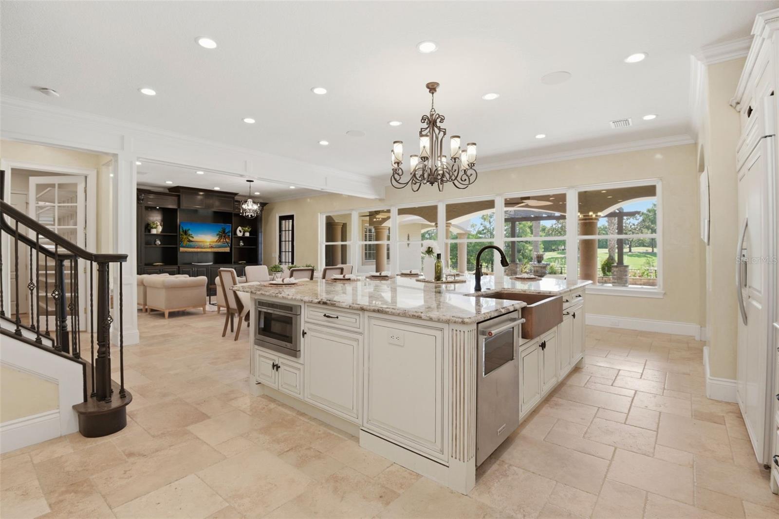 KEENES POINTE - Residential