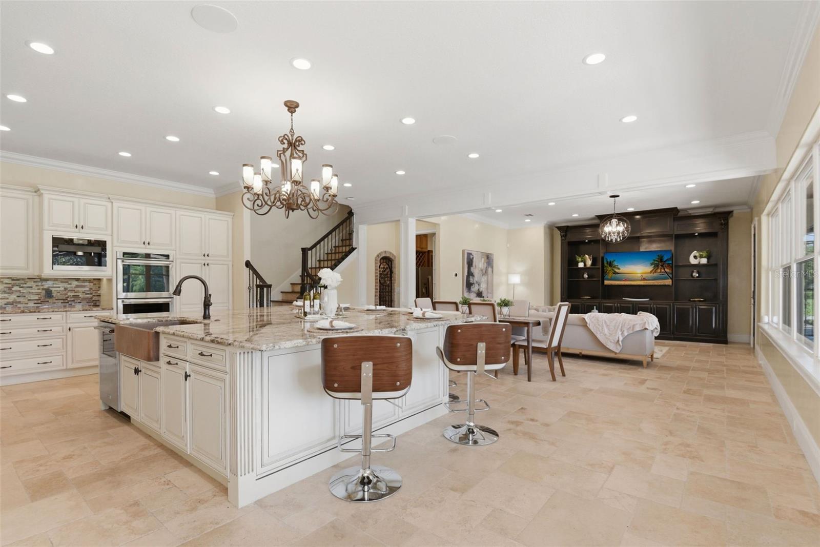 KEENES POINTE - Residential