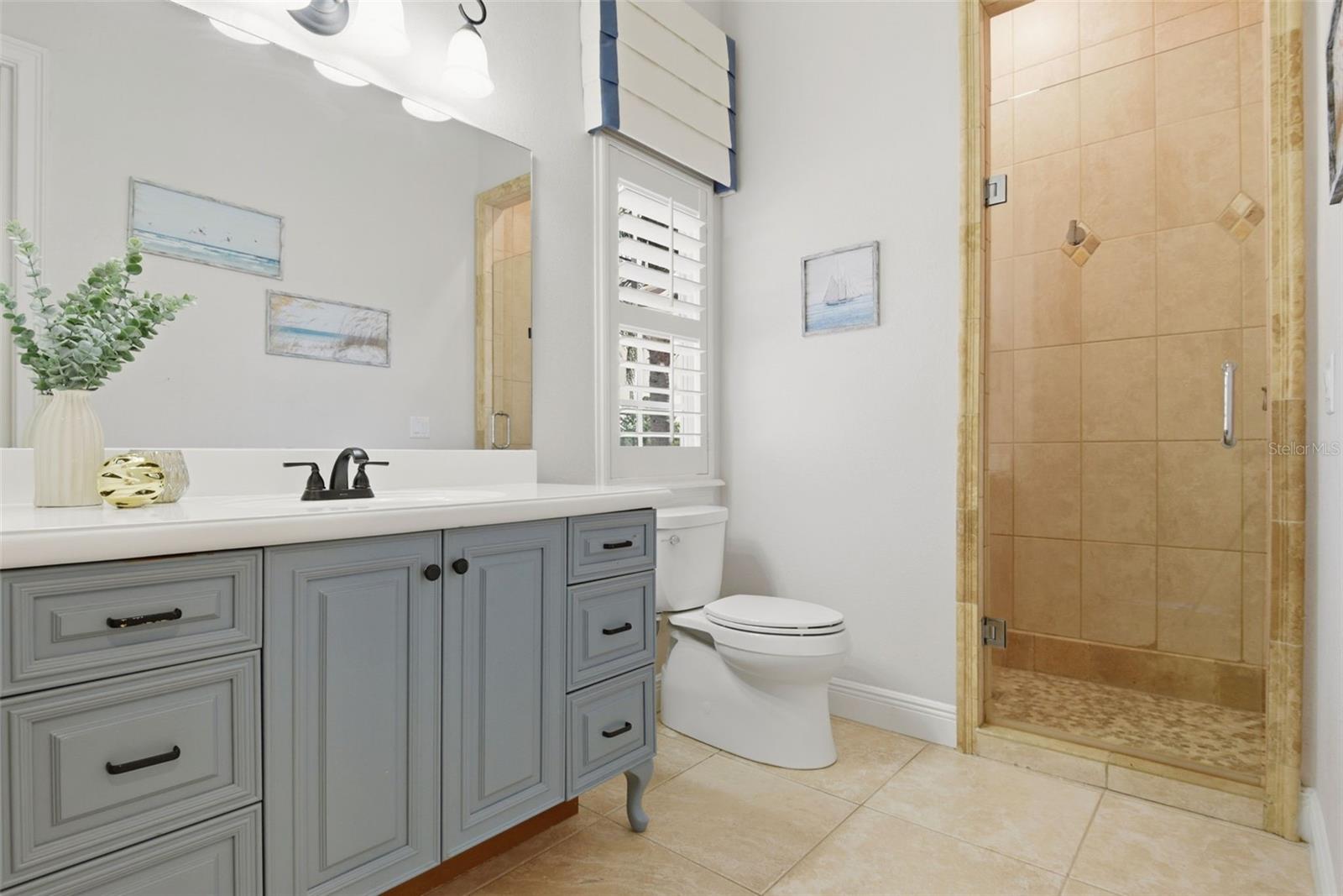 KEENES POINTE - Residential