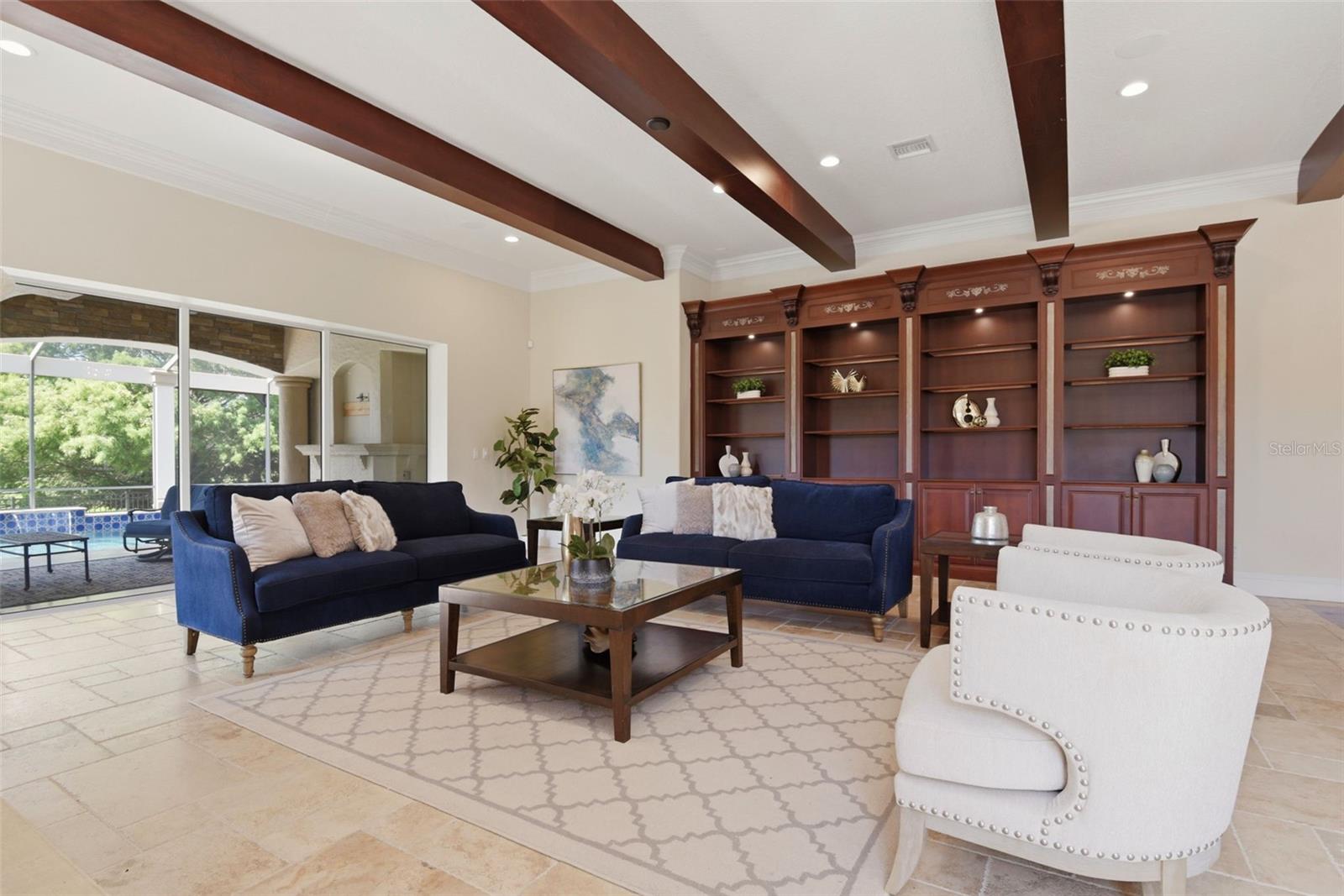 KEENES POINTE - Residential