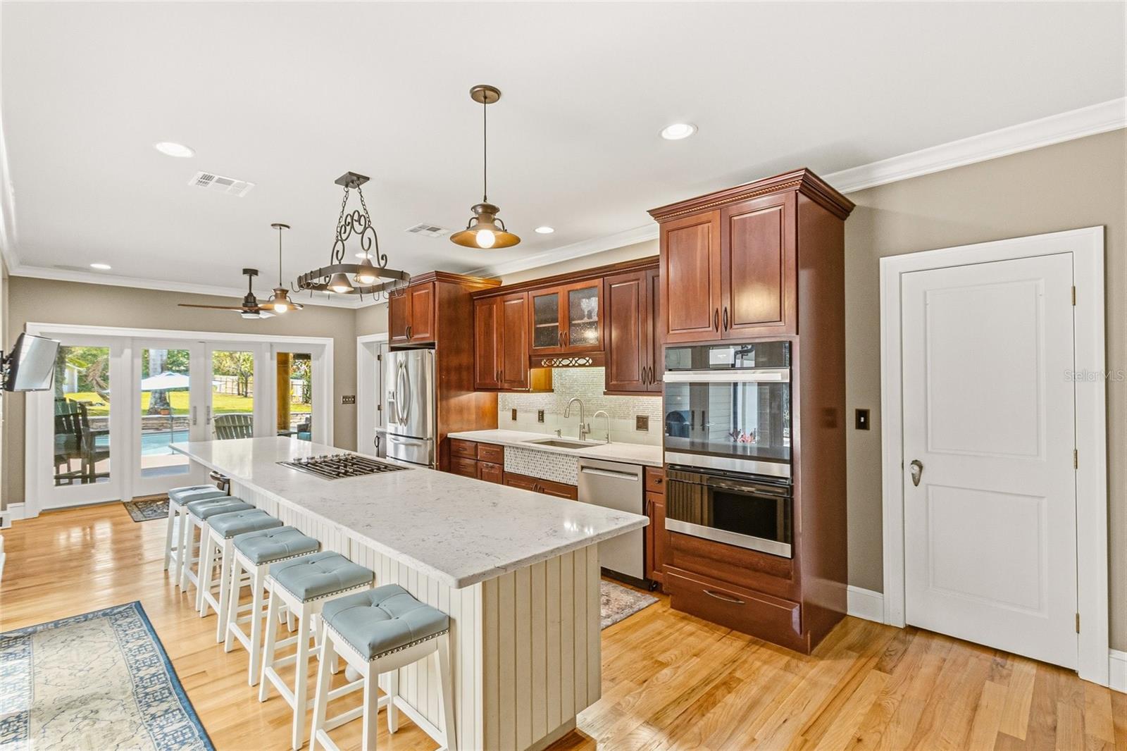 ACREAGE - Residential
