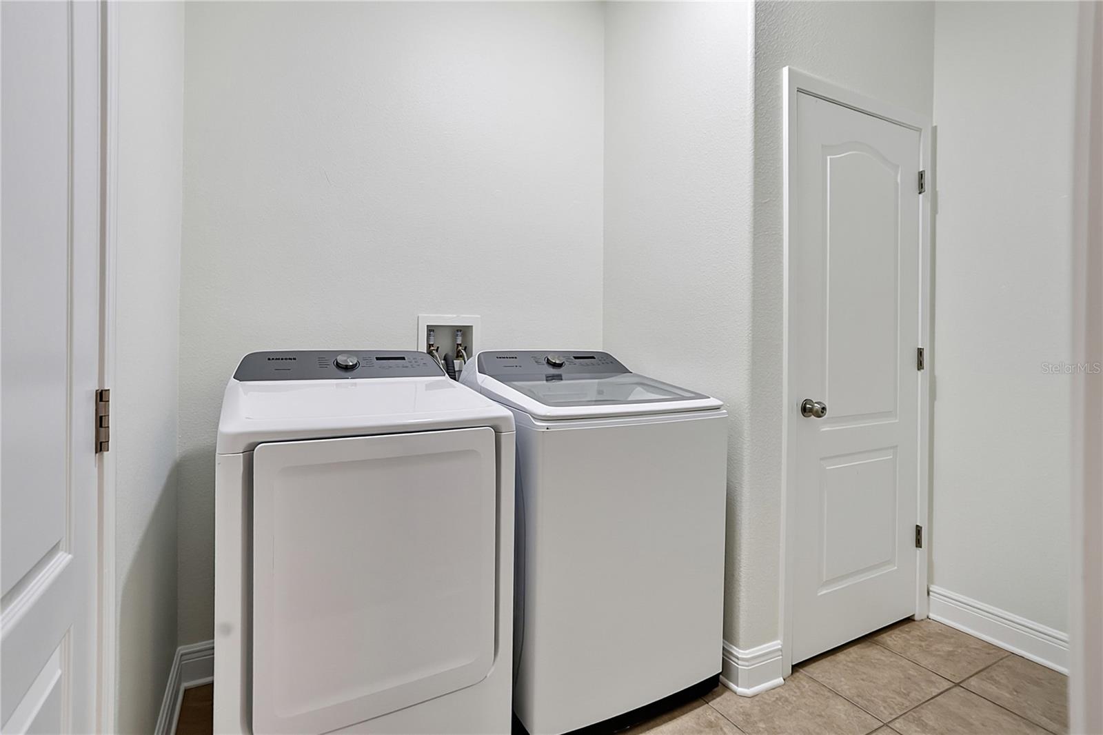 STONEYBROOK HILLS A - Residential