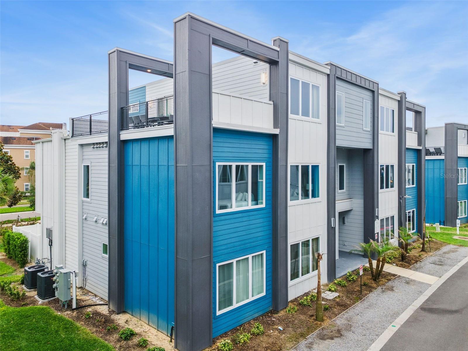 SPECTRUM AT REUNION CONDO PH 12 - Residential