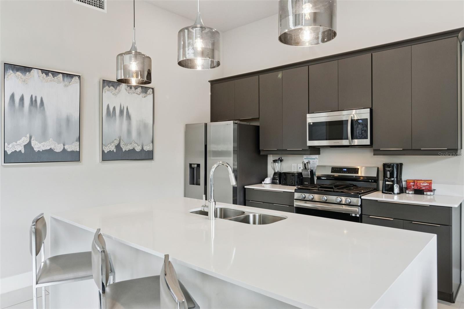 SPECTRUM AT REUNION CONDO PH 12 - Residential