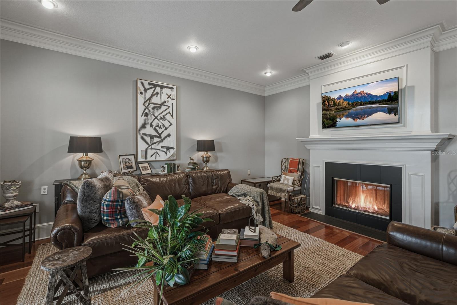 MISSION VALLEY ESTATES - Residential