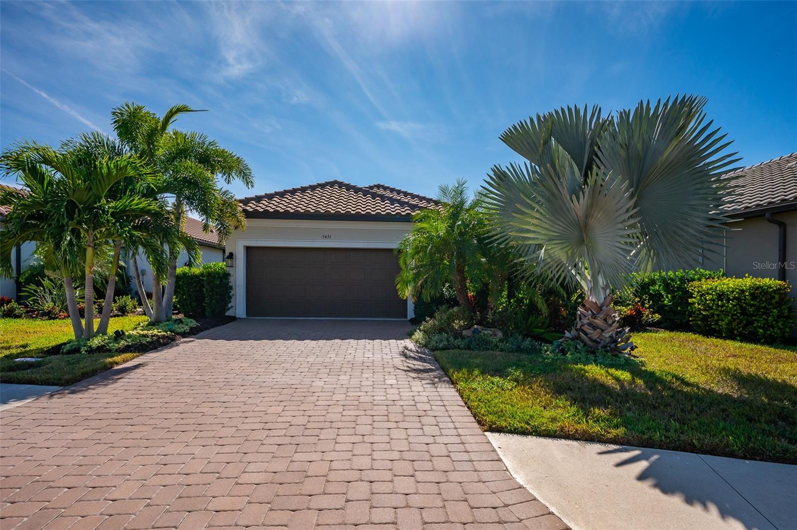 ESPLANADE ON PALMER RANCH - Residential