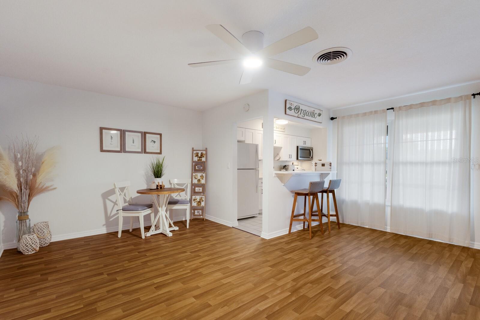 LUCAYA COUNTRY CLUB VILLAGE - Residential