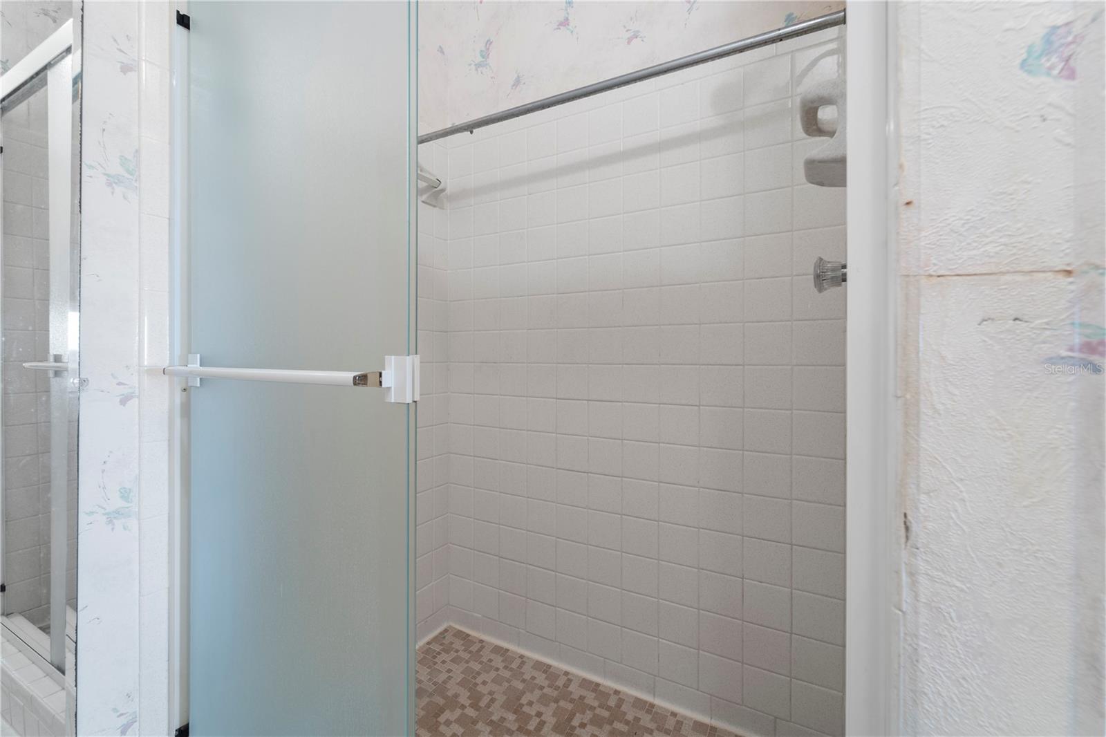 HARBOUR CLUB CONDO 2 - Residential