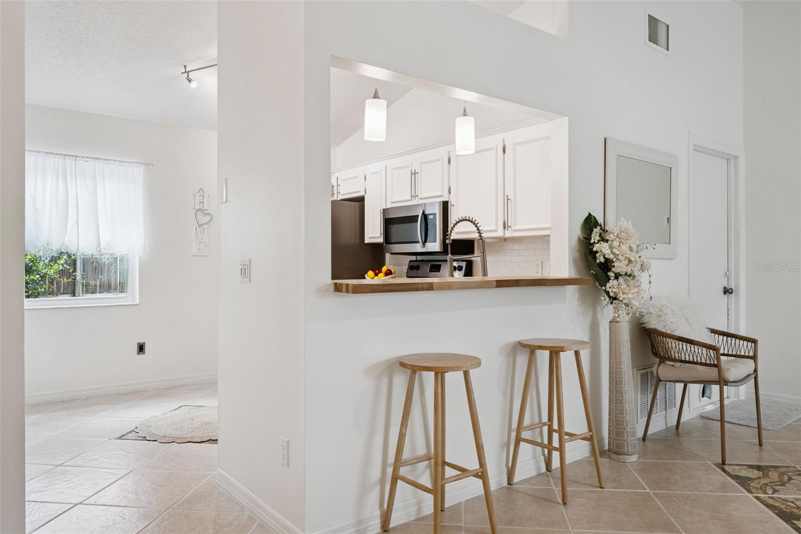 RESERVE AT THE CROSSINGS PH 1 THE - Residential