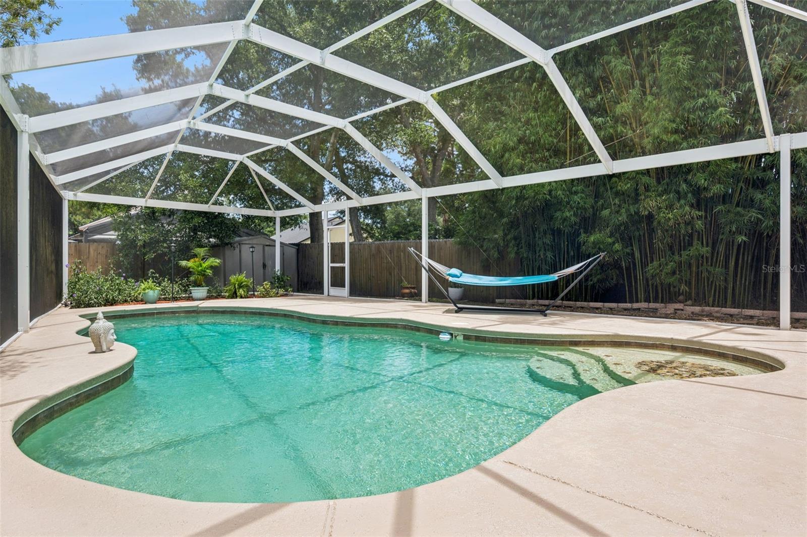 RESERVE AT THE CROSSINGS PH 1 THE - Residential