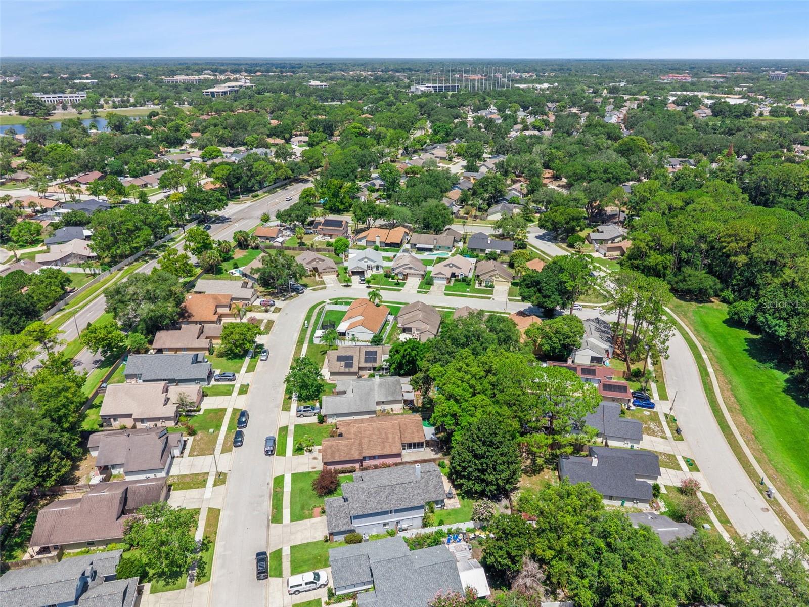 RESERVE AT THE CROSSINGS PH 1 THE - Residential