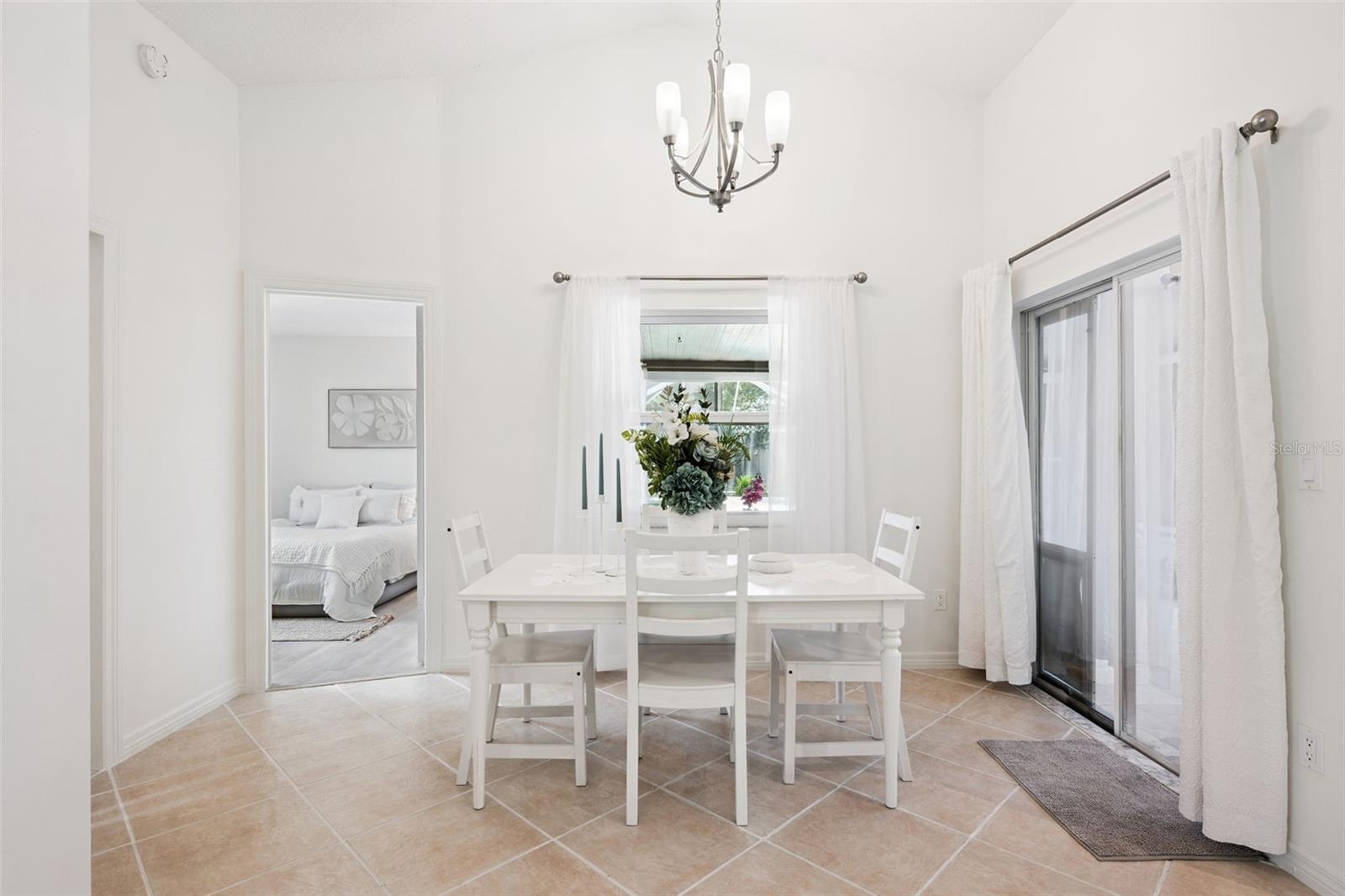 RESERVE AT THE CROSSINGS PH 1 THE - Residential