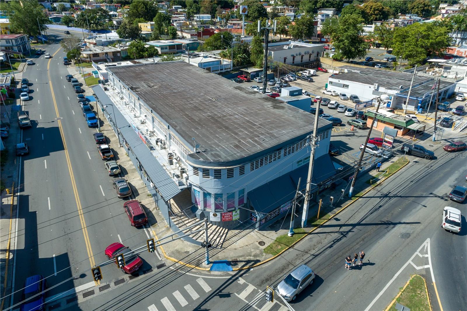 Attention real estate market investors! A unique opportunity is presented to invest in the commercial heart of the charming Town of San Germán. This shopping center, strategically located in a central location and connected to the main access roads, offers incomparable growth and profitability potential. Why is this investment exceptional? 1. Privileged location: Located in the bustling epicenter of the town, guaranteeing a constant flow of pedestrian and vehicular traffic. 2. Direct connections: Quick and convenient access to major highways and arterial roads, facilitating the arrival of customers from across the region. 3. Diversity of services: This shopping center houses a wide range of commercial establishments and services, ensuring an attractive for the local community and visitors. Don't miss this excellent investment opportunity! Contact us today to obtain more information and secure your participation in this exciting real estate project in San Germán.