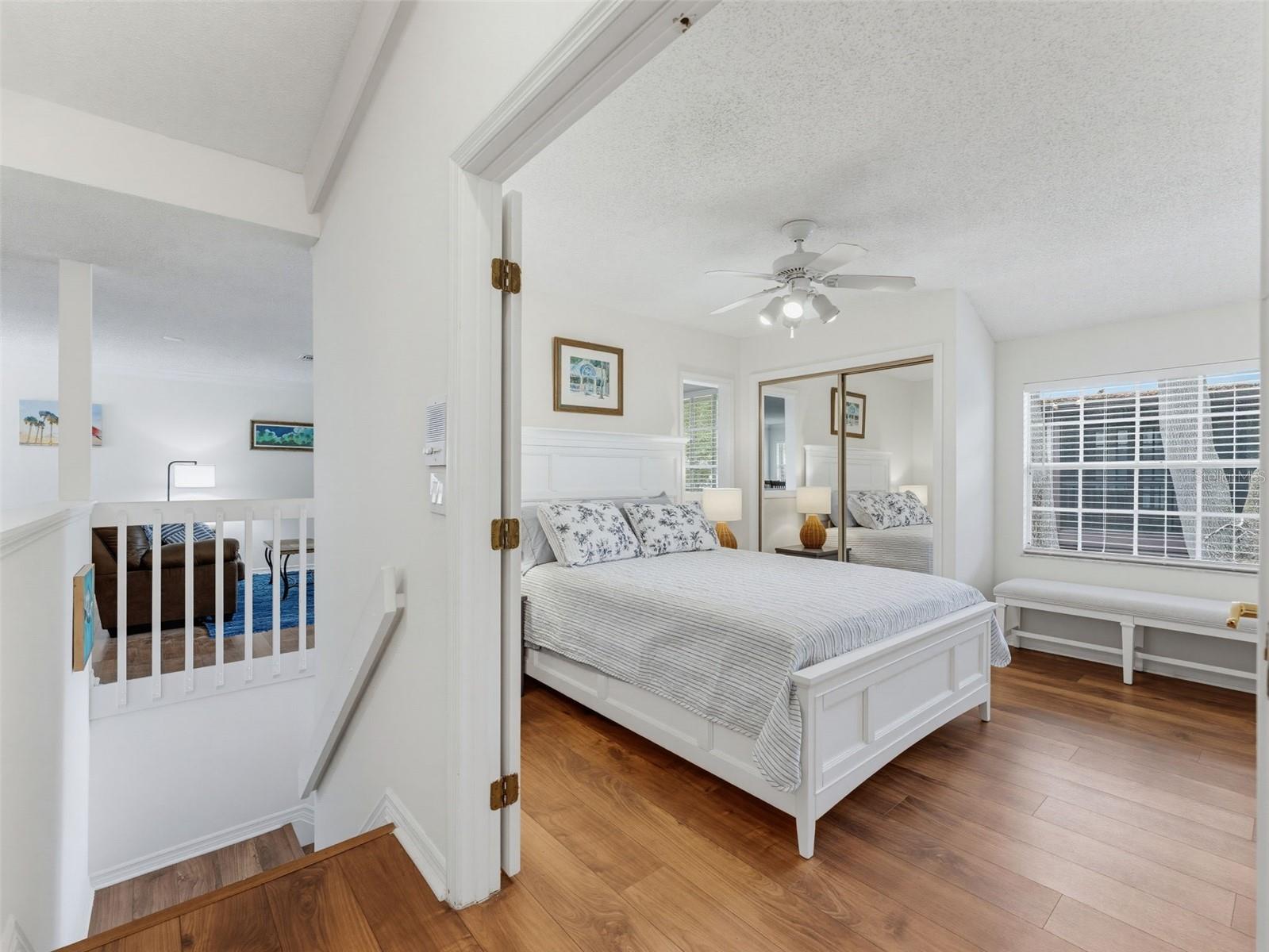 LAUREL OAKS AT COUNTRY WOODS CONDO - Residential