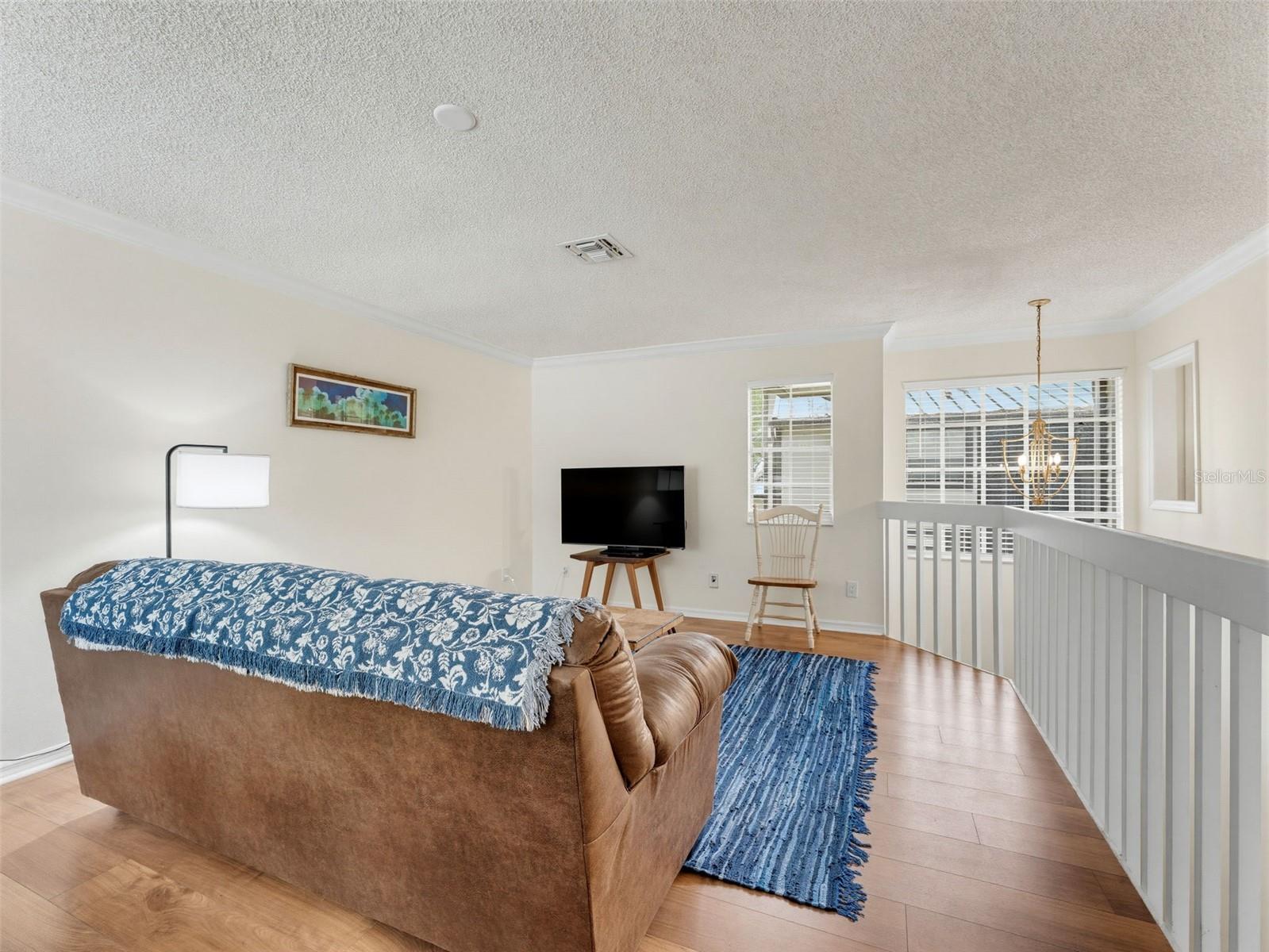 LAUREL OAKS AT COUNTRY WOODS CONDO - Residential