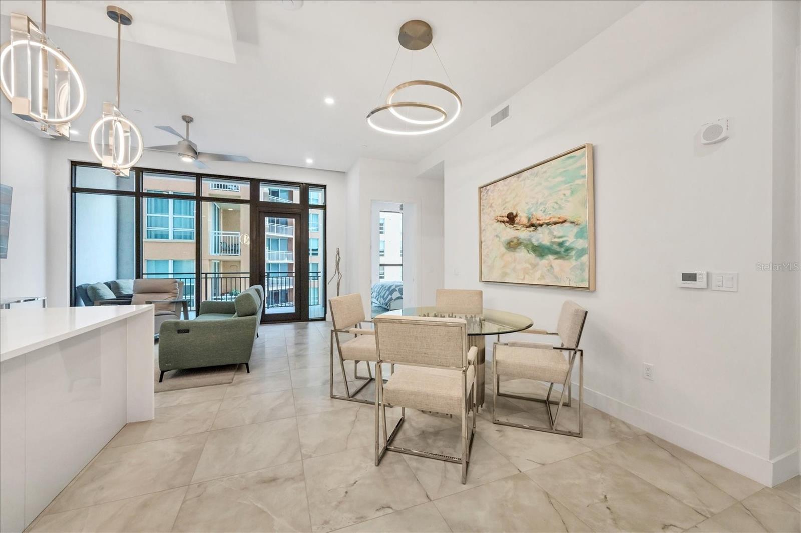 THE DEMARCAY - Residential