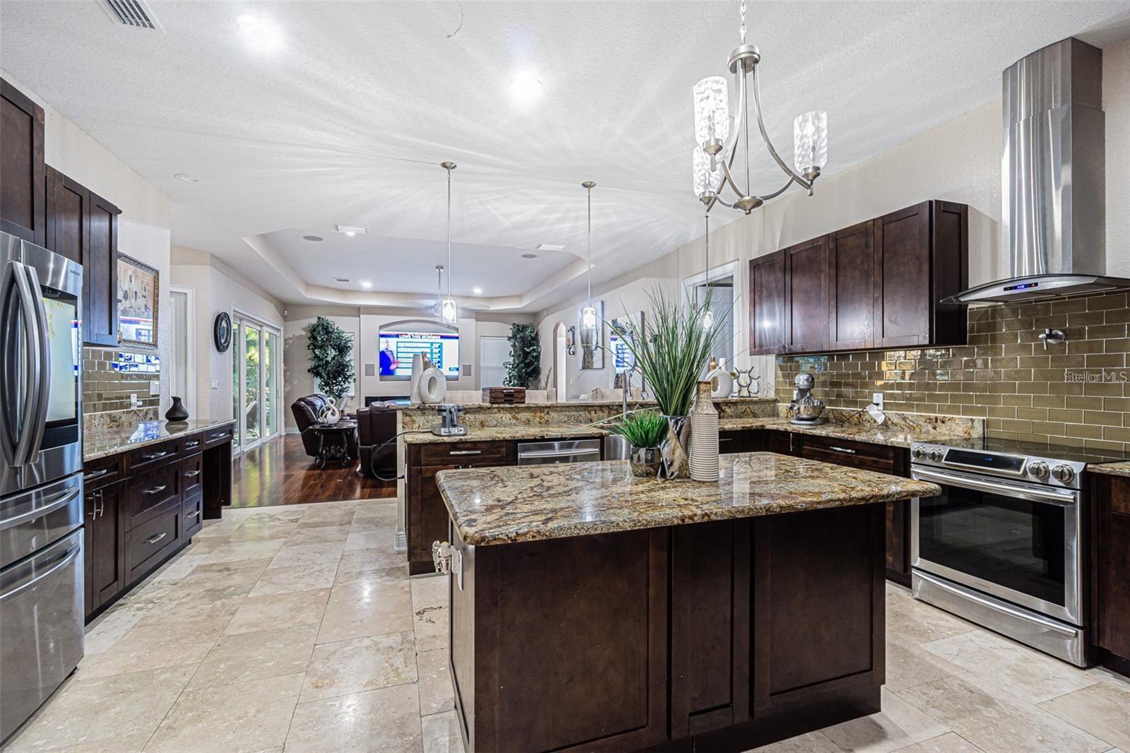DOVER GROVES - Residential