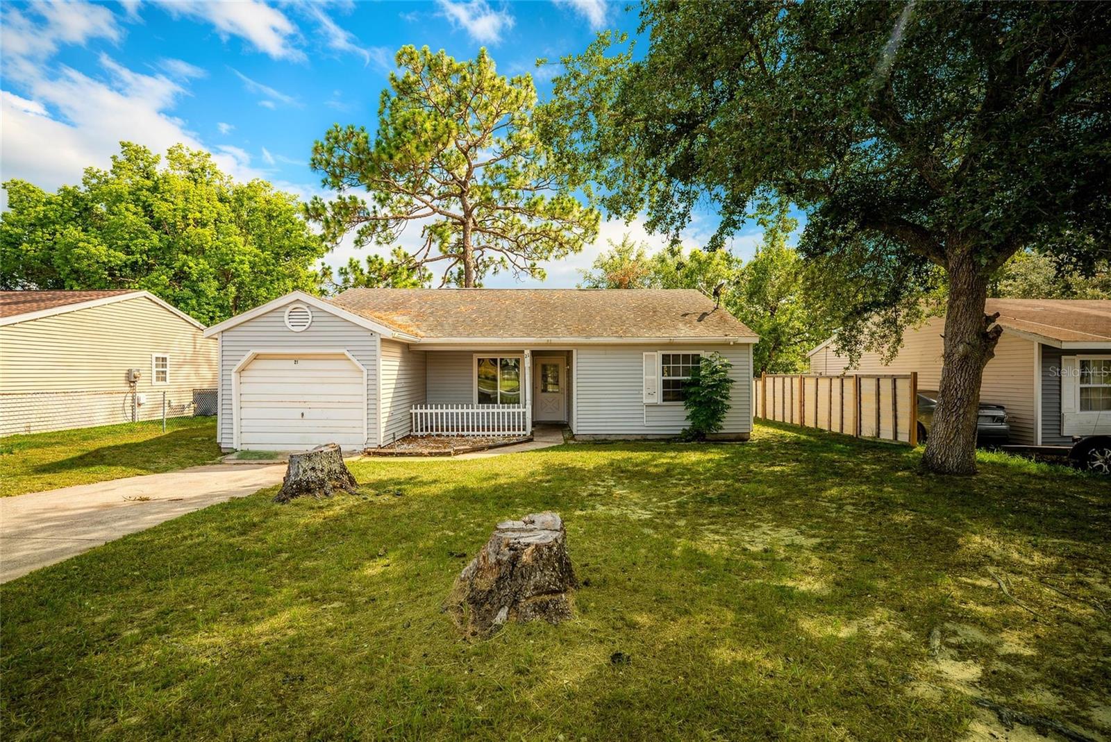 SILVER SPRINGS SHORES - Residential
