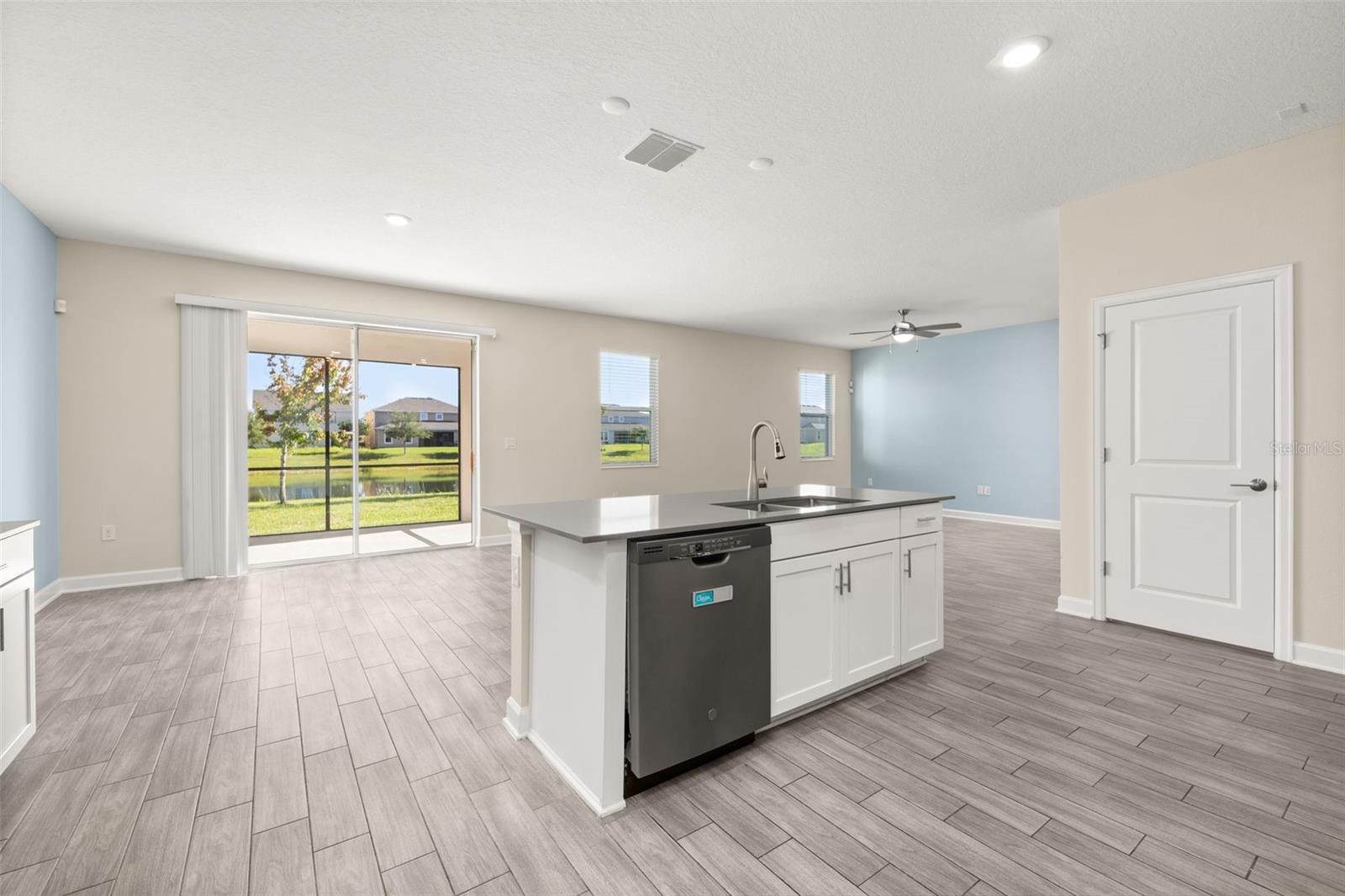 HANOVER LAKES PH 1 - Residential