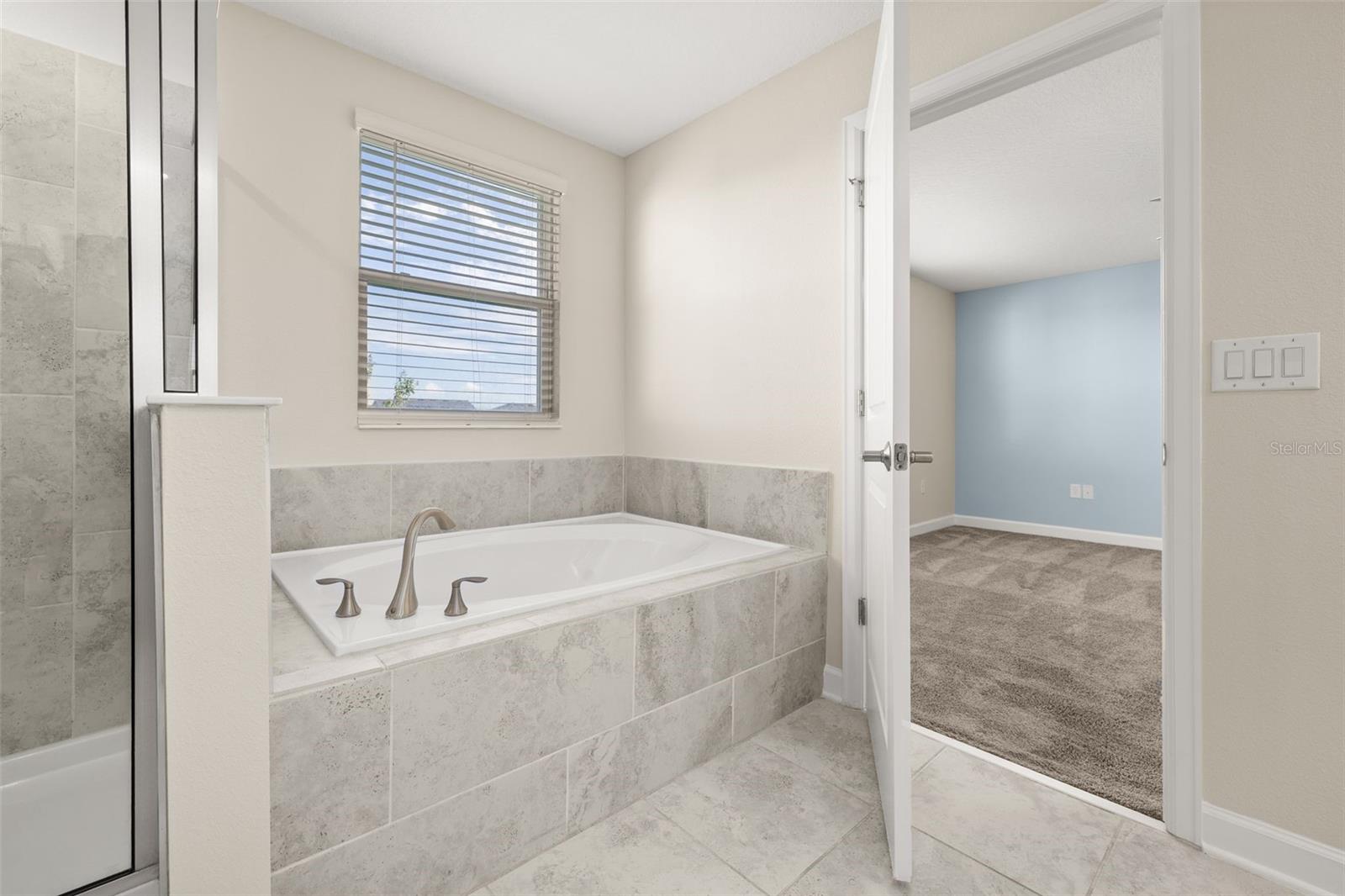 HANOVER LAKES PH 1 - Residential