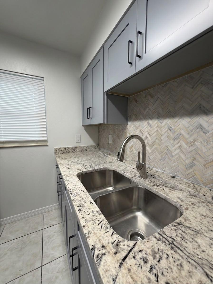LAS PALMAS AT SAND LAKE CONDO - Residential