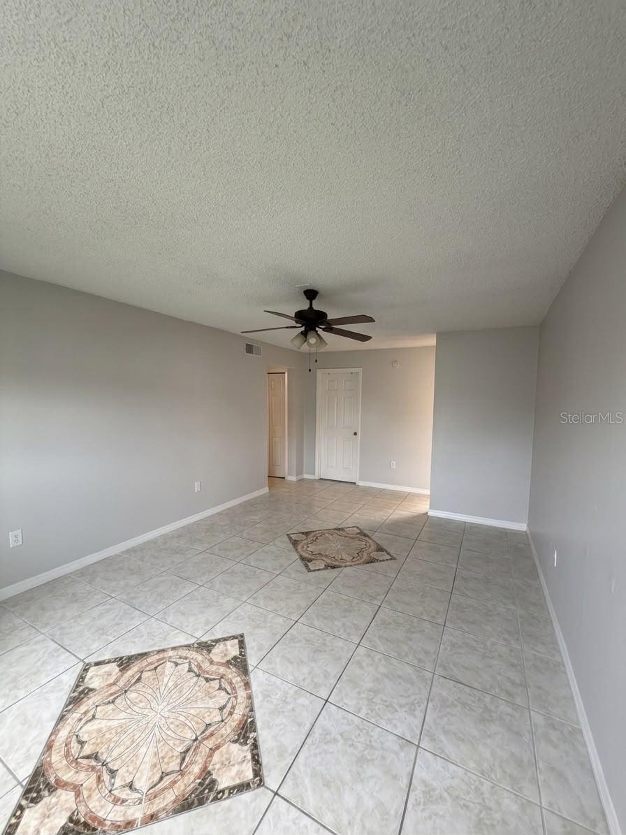 LAS PALMAS AT SAND LAKE CONDO - Residential