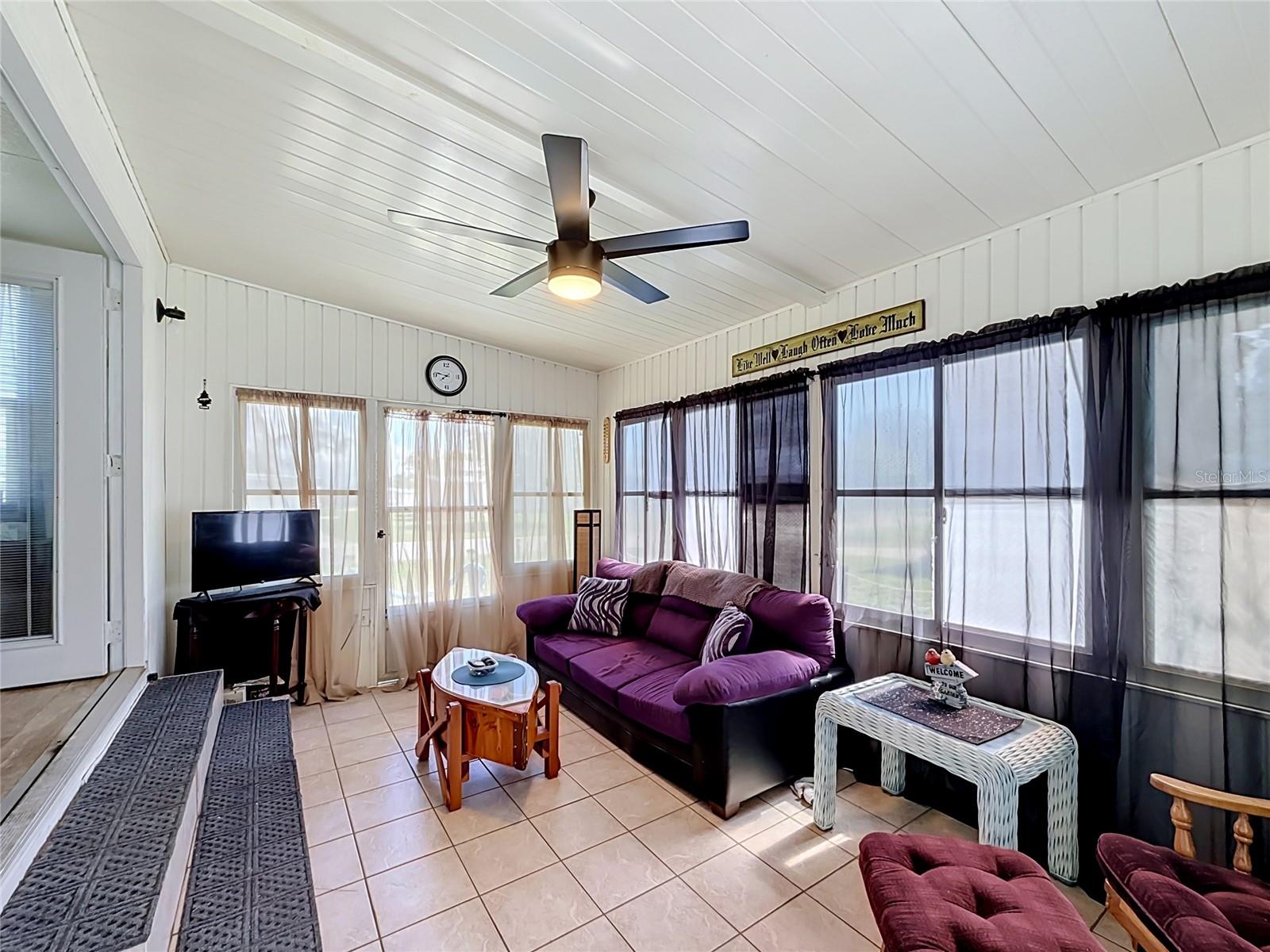 TAVARES LAKE FRANCES ESTATES - Residential