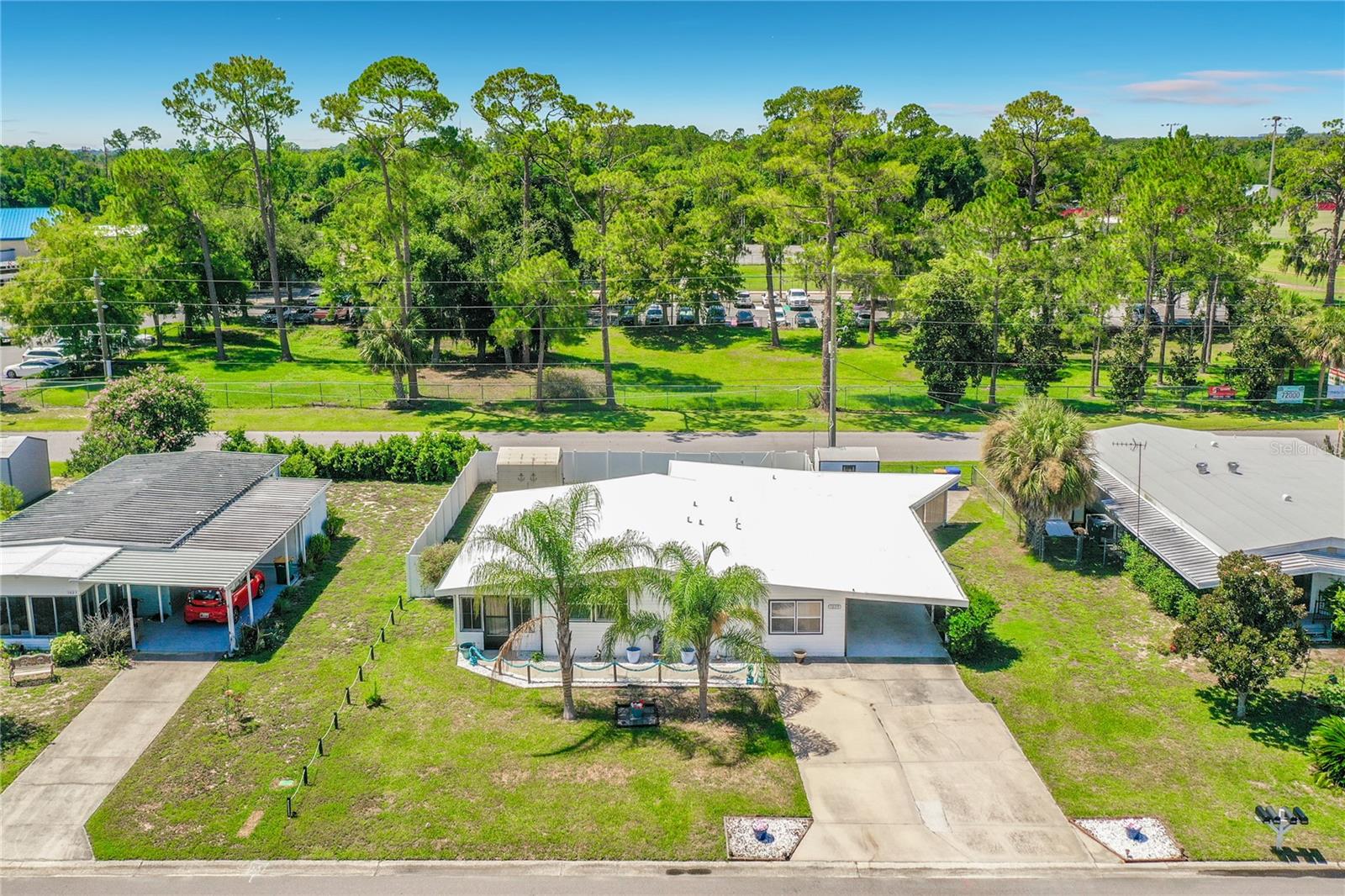 TAVARES LAKE FRANCES ESTATES - Residential