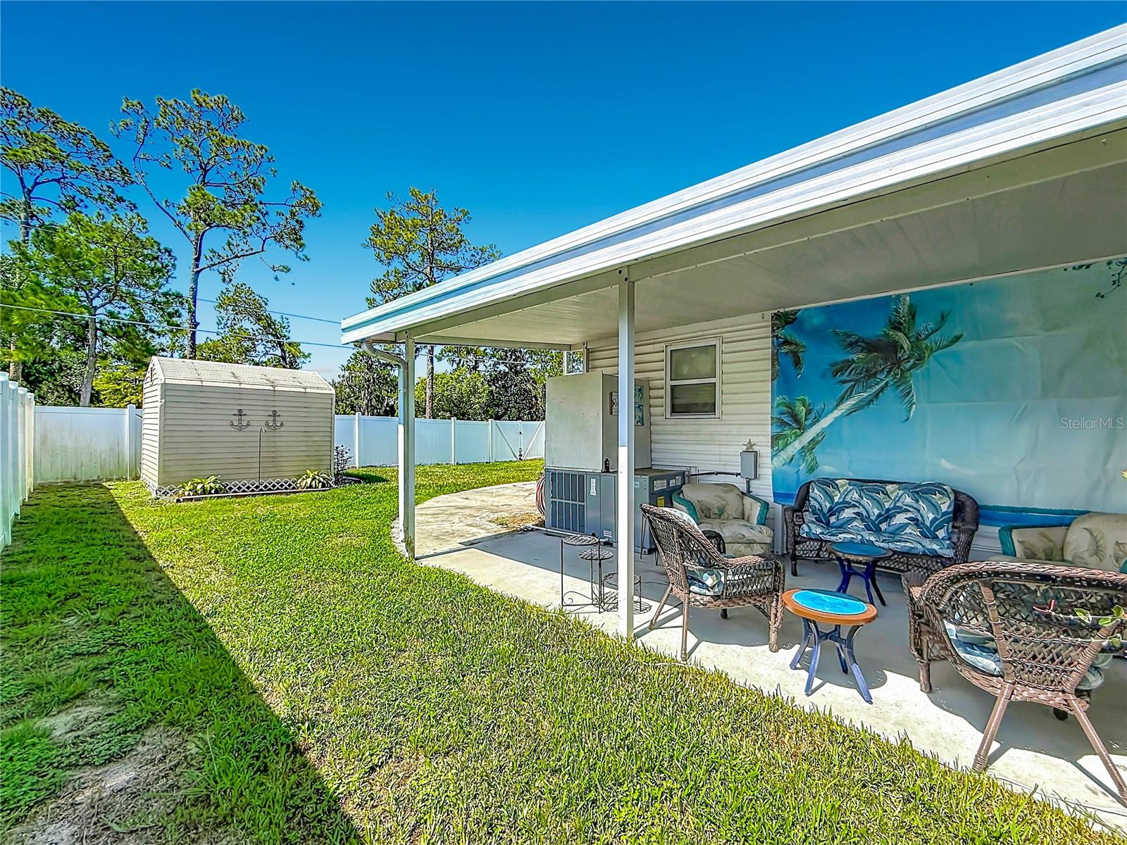 TAVARES LAKE FRANCES ESTATES - Residential