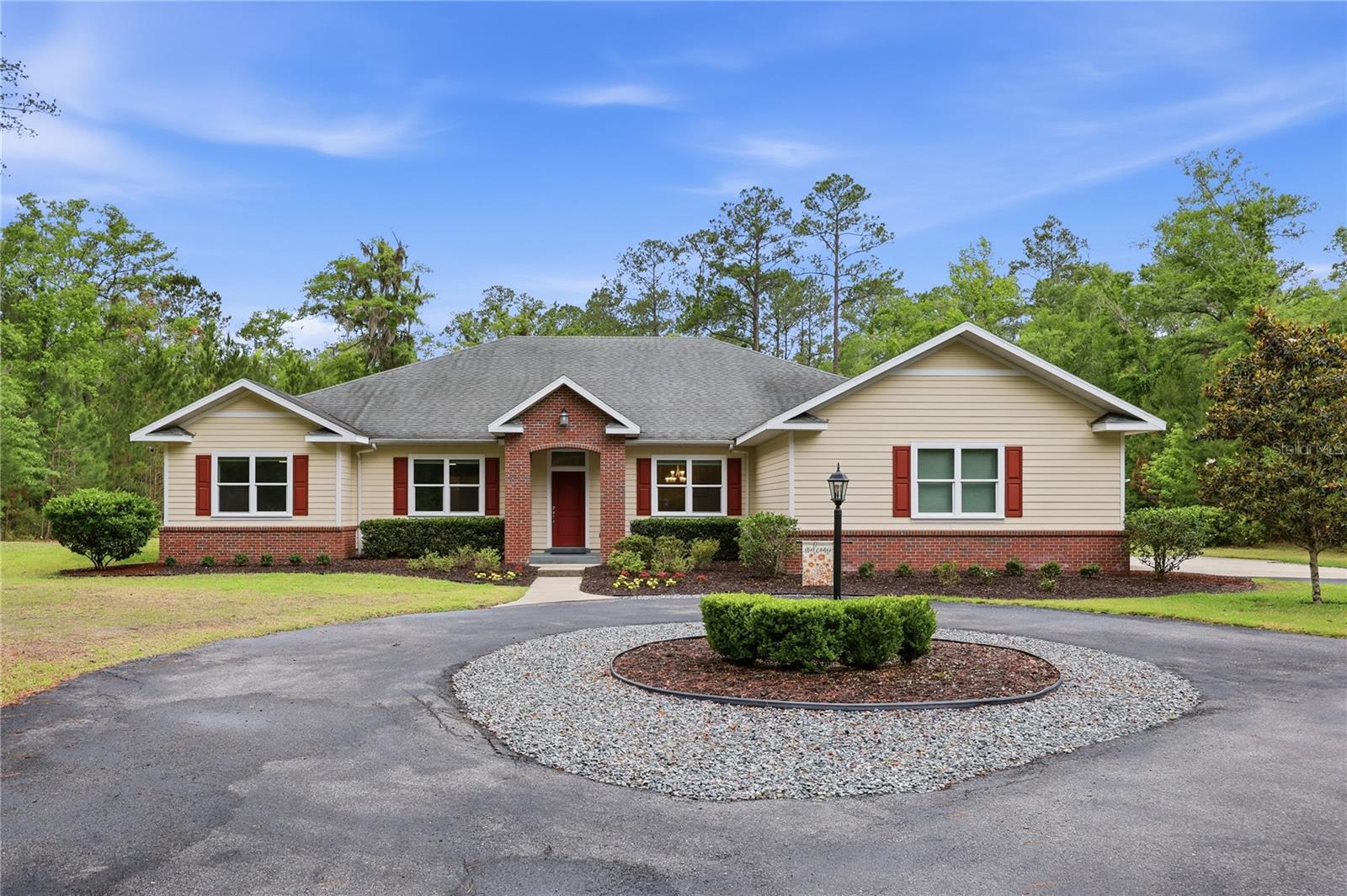 BARRINGTON PARK - Residential
