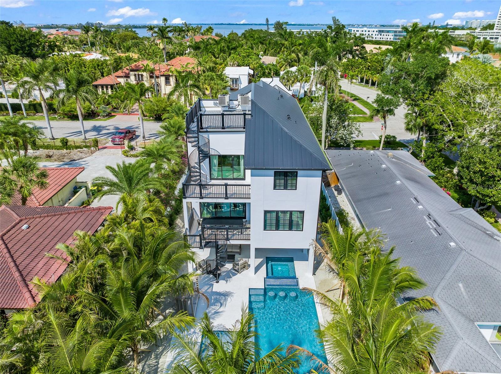 SAINT ARMANDS DIV JOHN RINGLING ESTATES - Residential