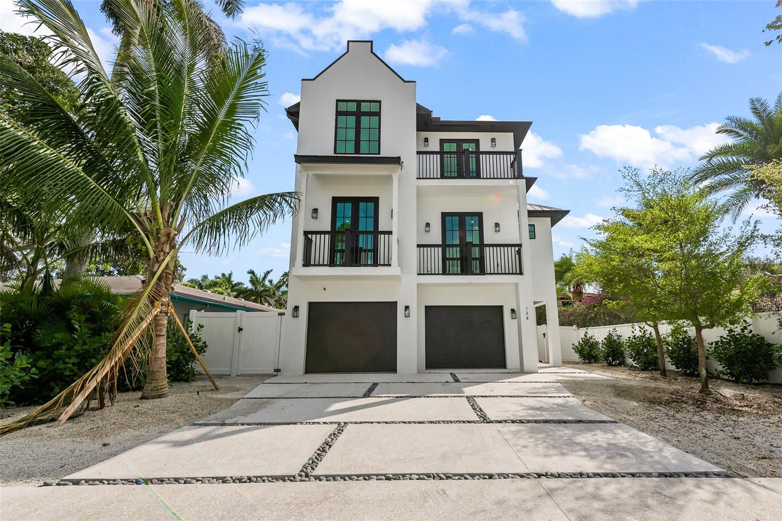 SAINT ARMANDS DIV JOHN RINGLING ESTATES - Residential