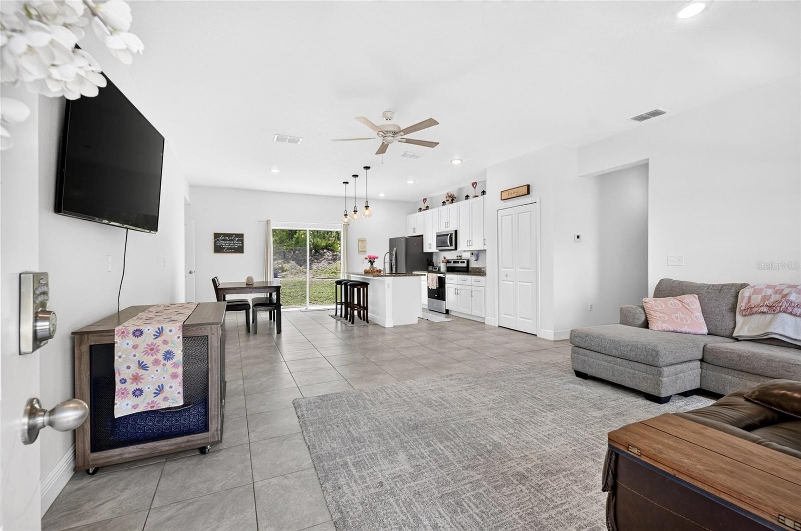 MARION OAKS UN 11 - Residential
