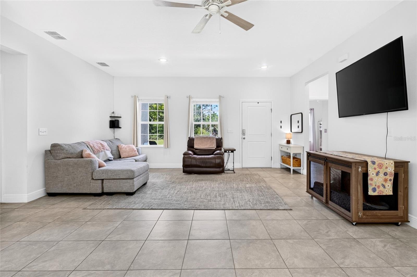 MARION OAKS UN 11 - Residential