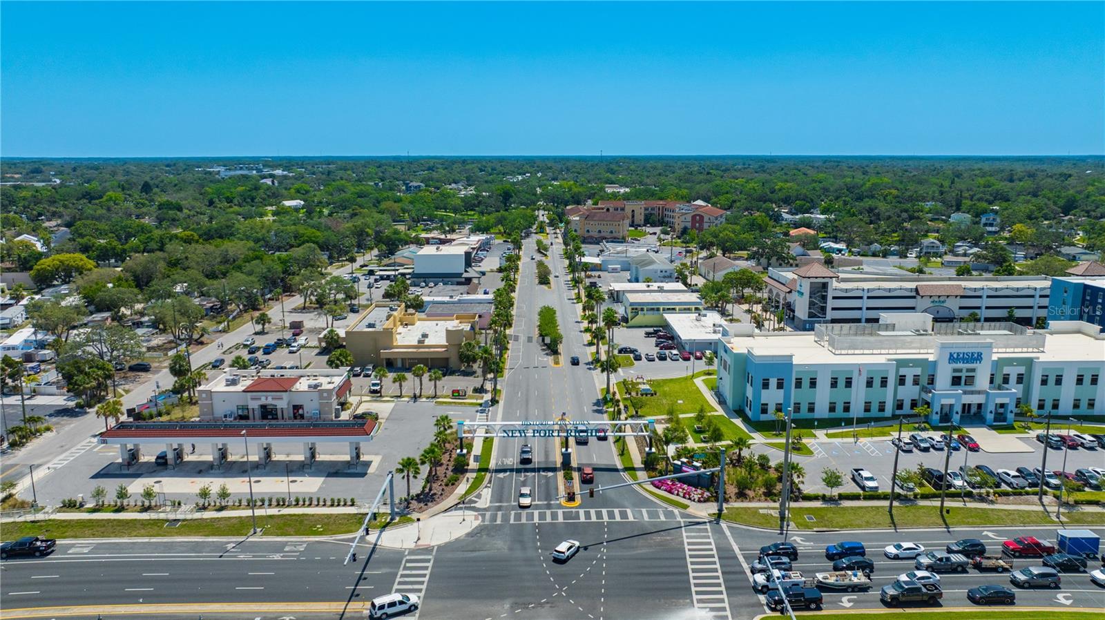 REGENCY PALMS CONDOS - Residential