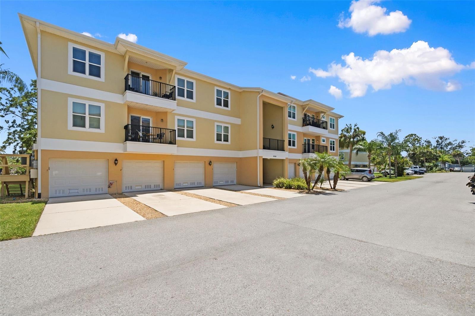 REGENCY PALMS CONDOS - Residential