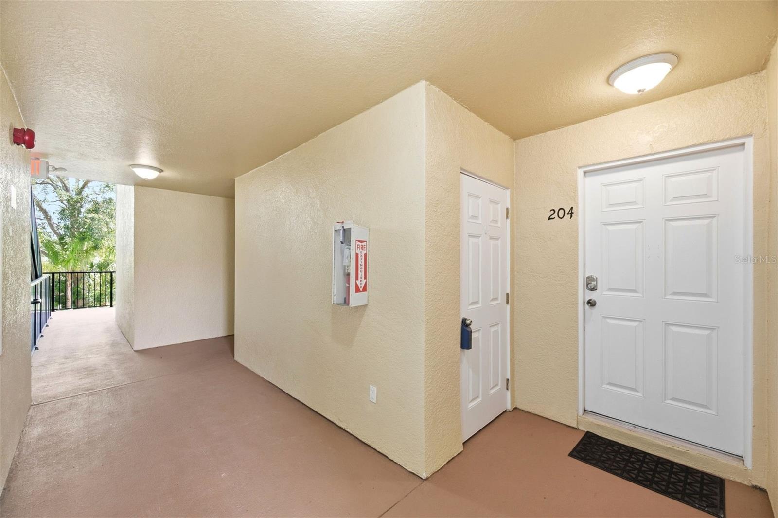 REGENCY PALMS CONDOS - Residential
