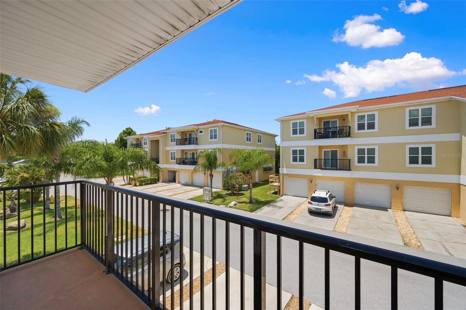 REGENCY PALMS CONDOS - Residential