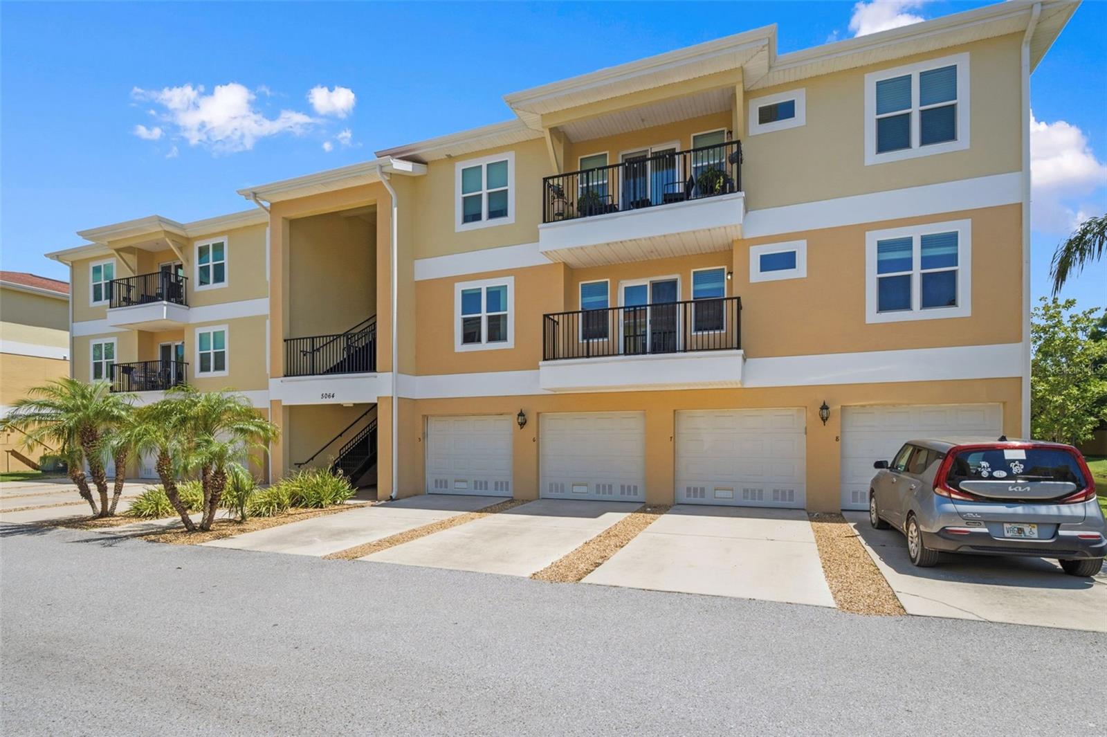 REGENCY PALMS CONDOS - Residential