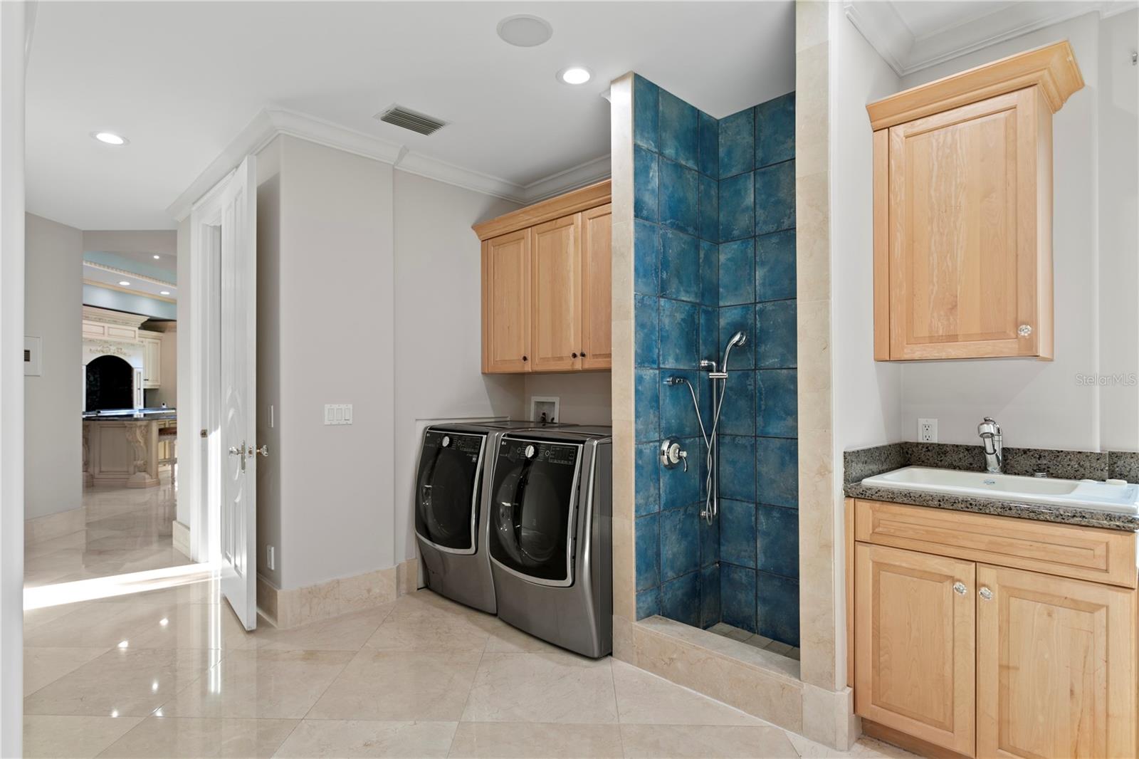 TIERRA VERDE UNIT 1 4TH REP TR B REP - Residential