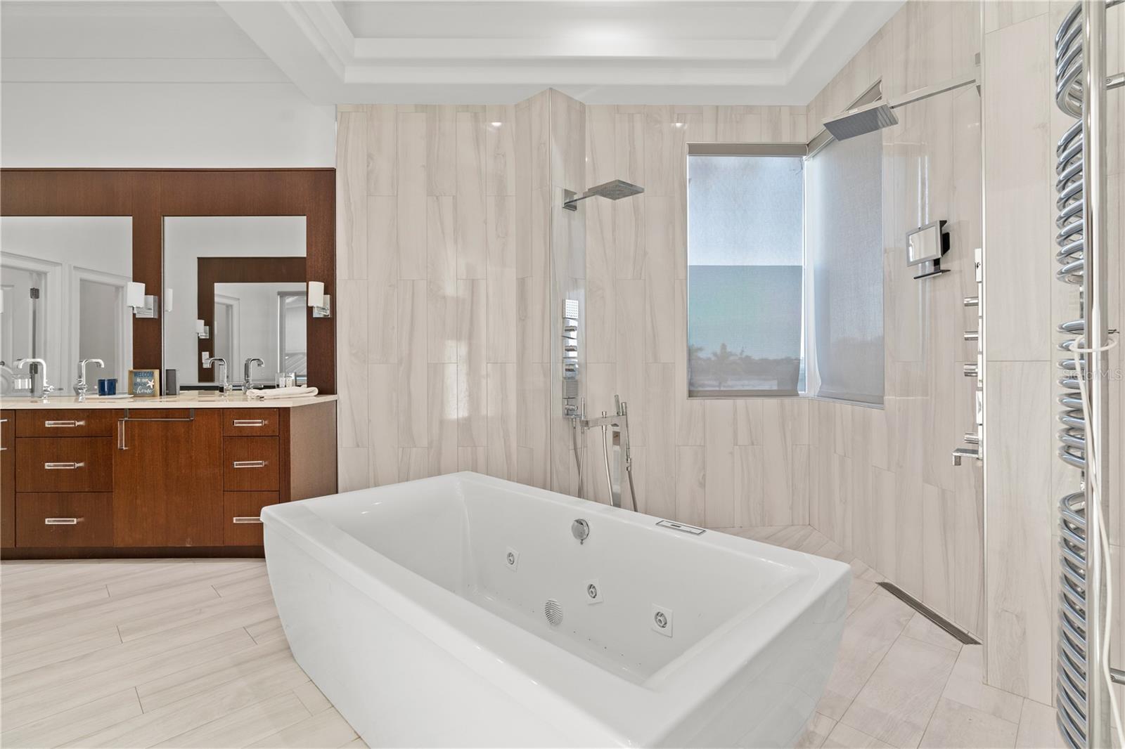 TIERRA VERDE UNIT 1 4TH REP TR B REP - Residential