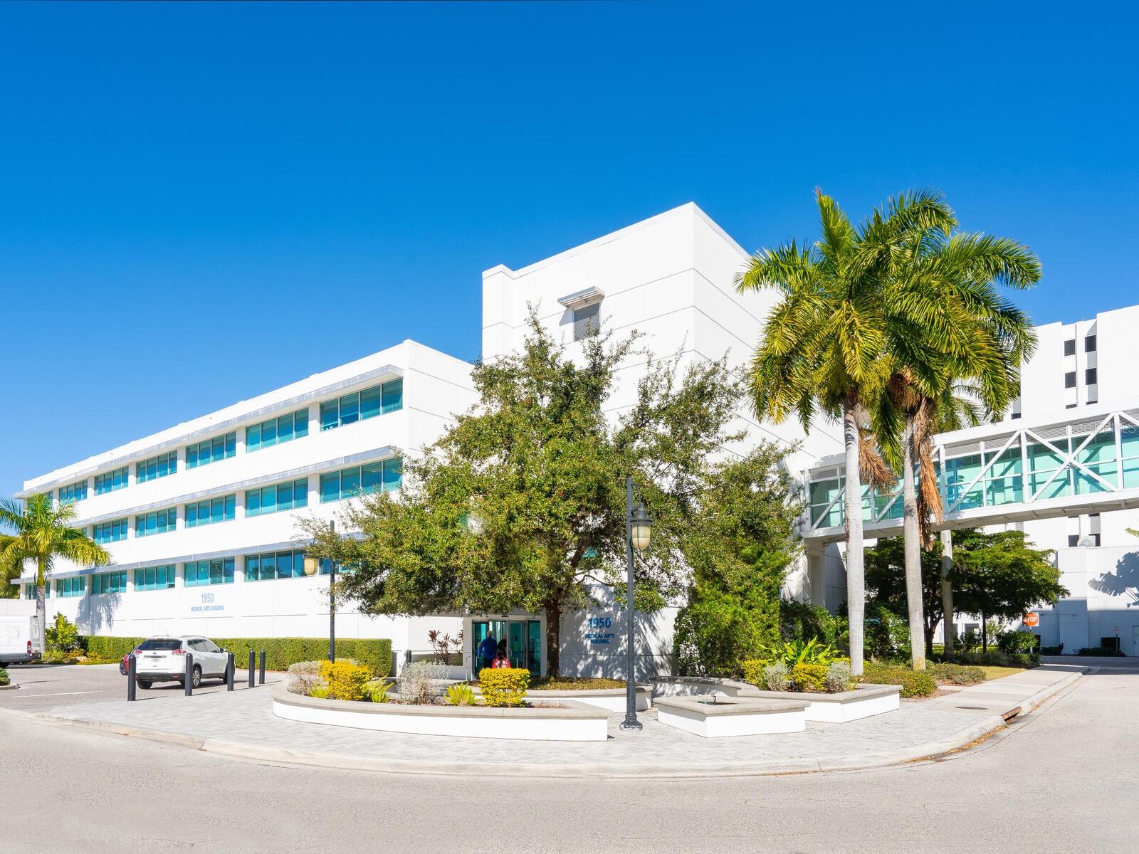 PARADISE SHORES - Residential