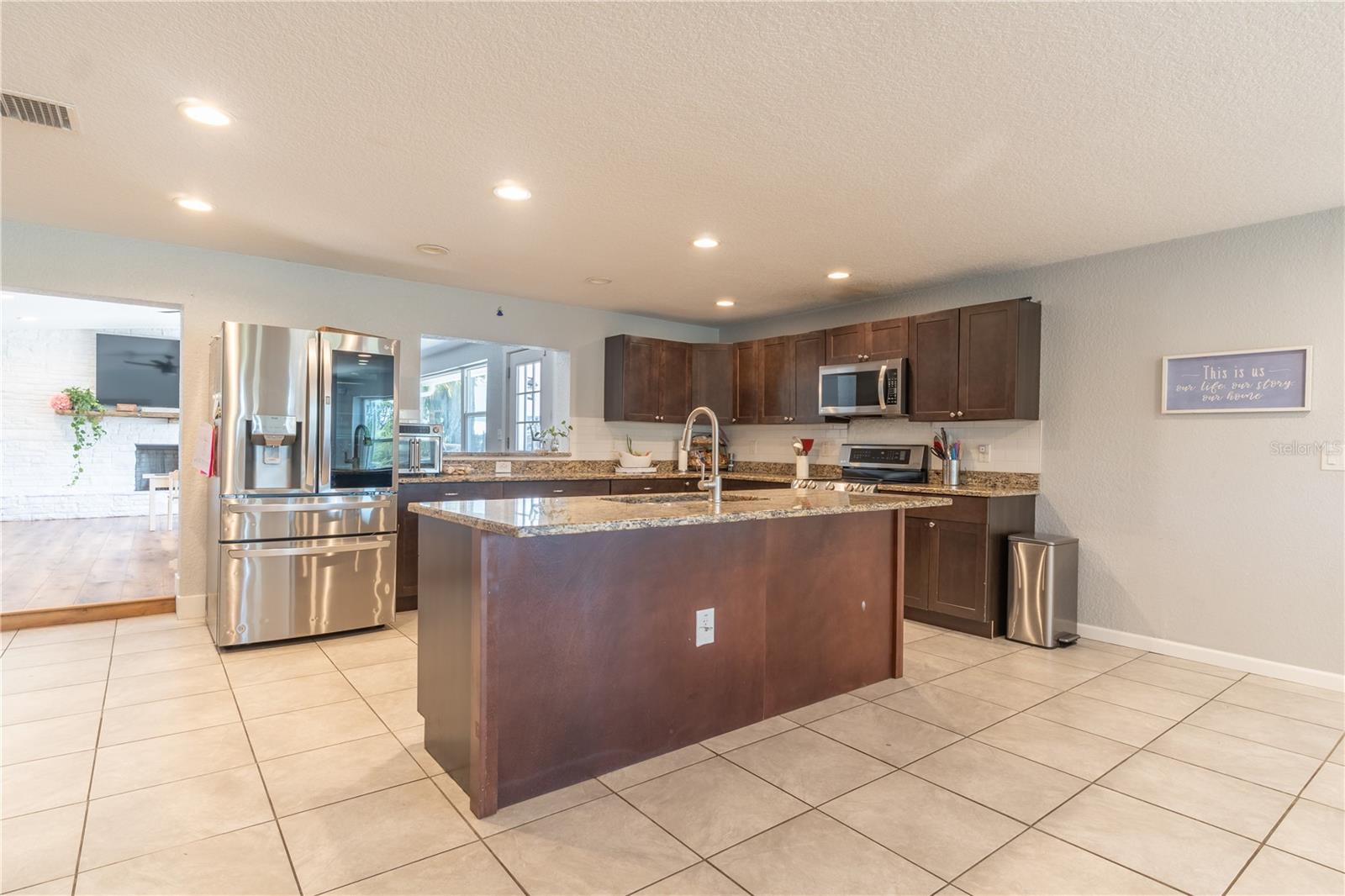 PINELLAS GROVES - Residential