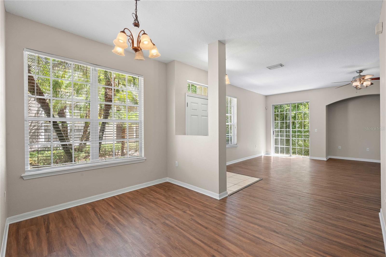 SADDLE CREEK MANOR - Residential