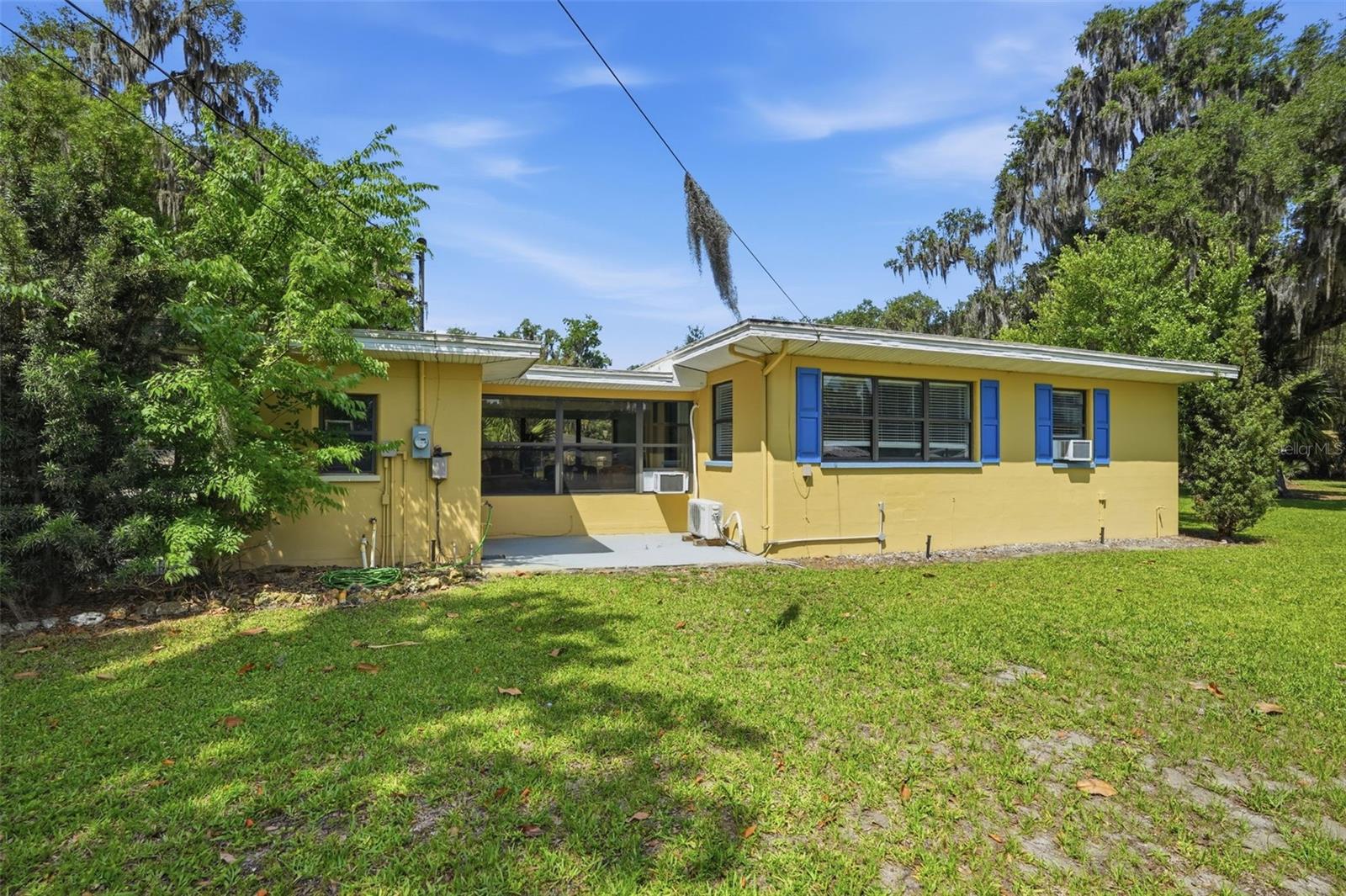 TRACYS POINT - Residential